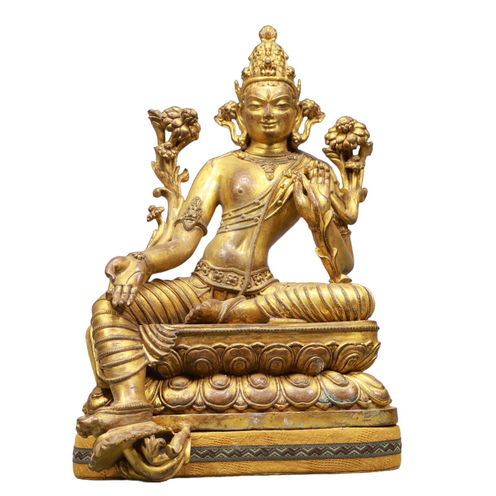 A Solemn Gilt Bronze Statue of Tara: A Solemn Gilt Bronze Statue of Tara,Ming Dynasty, China,Size:31x23x17.7in,Weight:12800g 铜鎏金度母像,中国明代,尺寸:31x23x17.7in,