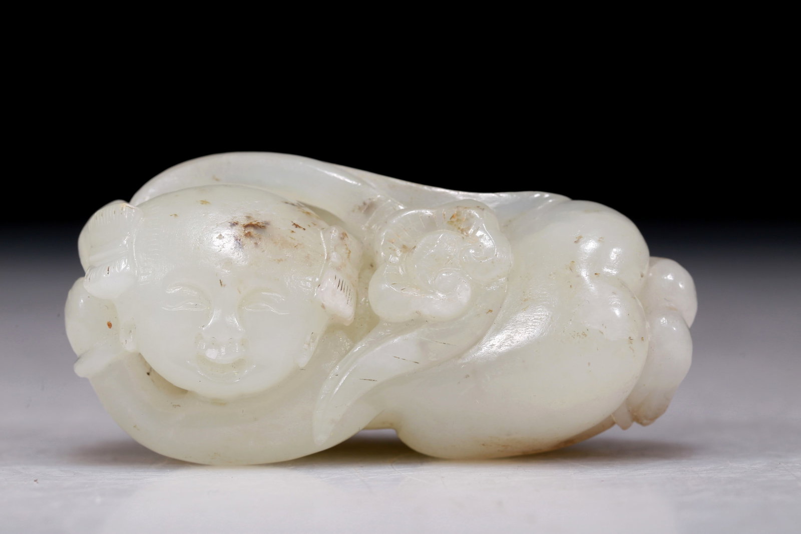 An Excellent White Jade 'Boy' Ornament: An Excellent White Jade 'Boy' Ornament. Chinese Qing Dynasty. Size:2.4inx1.2inx0.8incm. Weight:59.3g ?? ???????