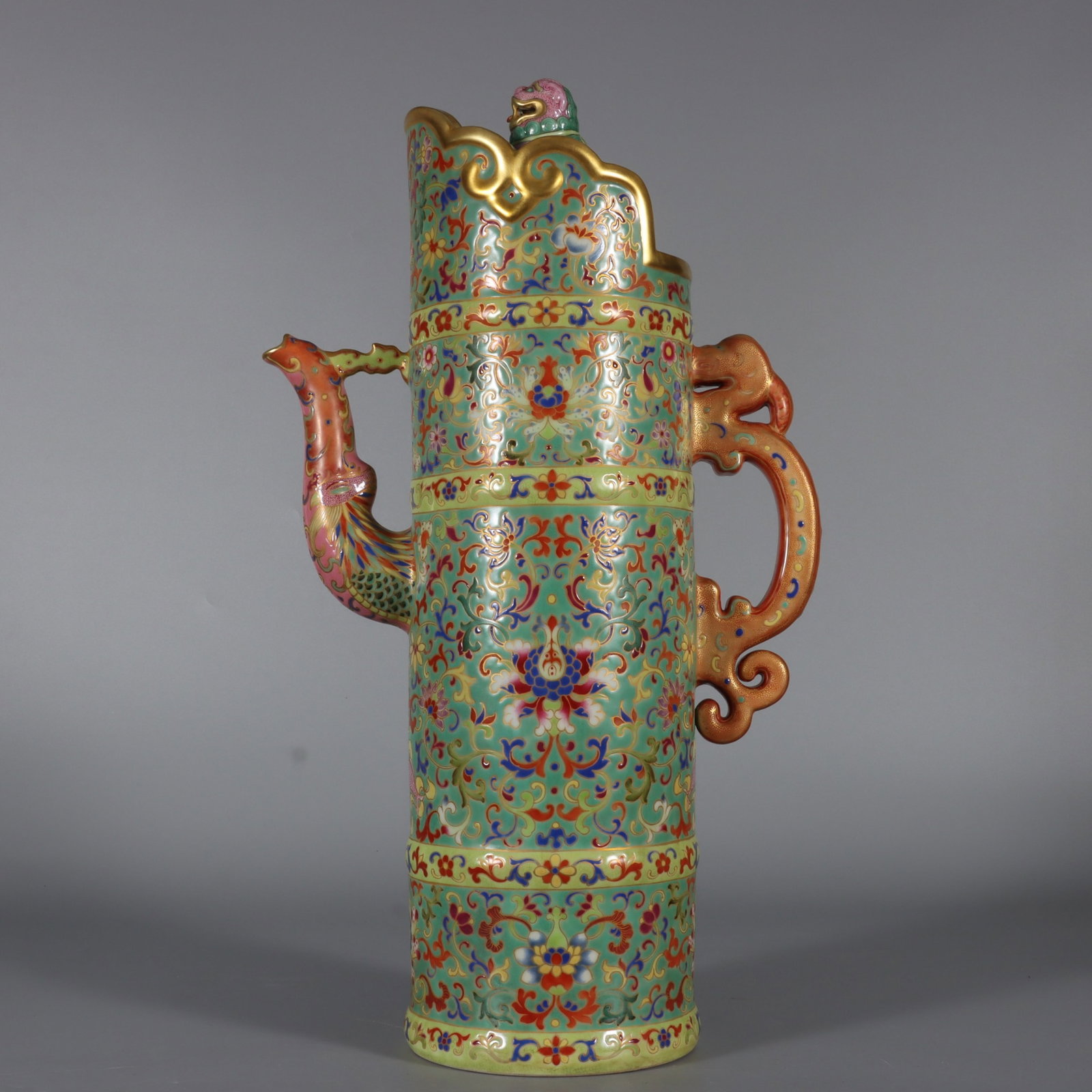 A Huge Green Ground Enamel Painted Gold Lotus Pattern Pot: A Huge Green Ground Enamel Painted Gold Lotus Pattern Pot,Qing Dynasty,China,Qianlong Four-character Mark,Size:19.1inx5.4in