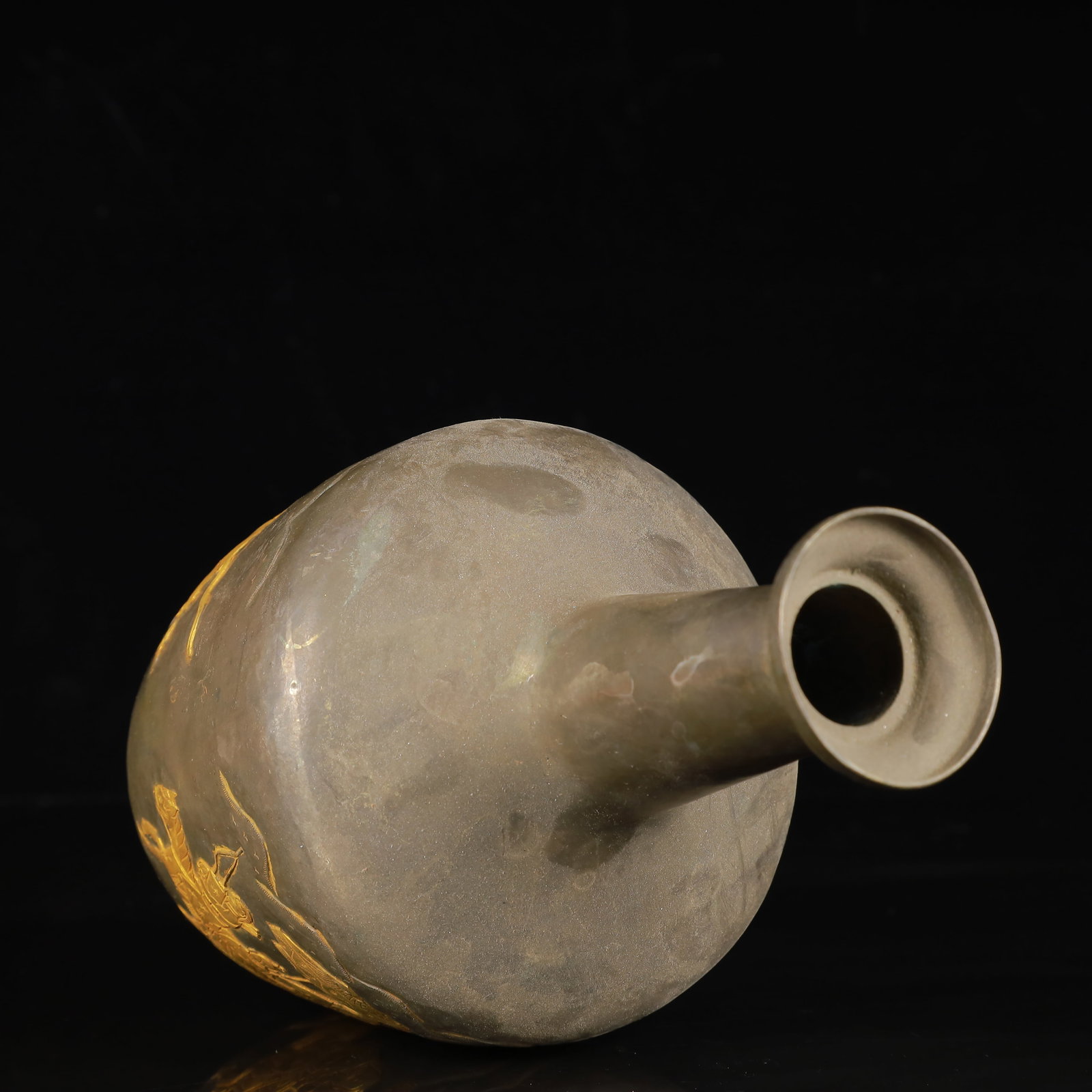 An Exquisite Gilt Silver Figure Pattern Vase - 10
