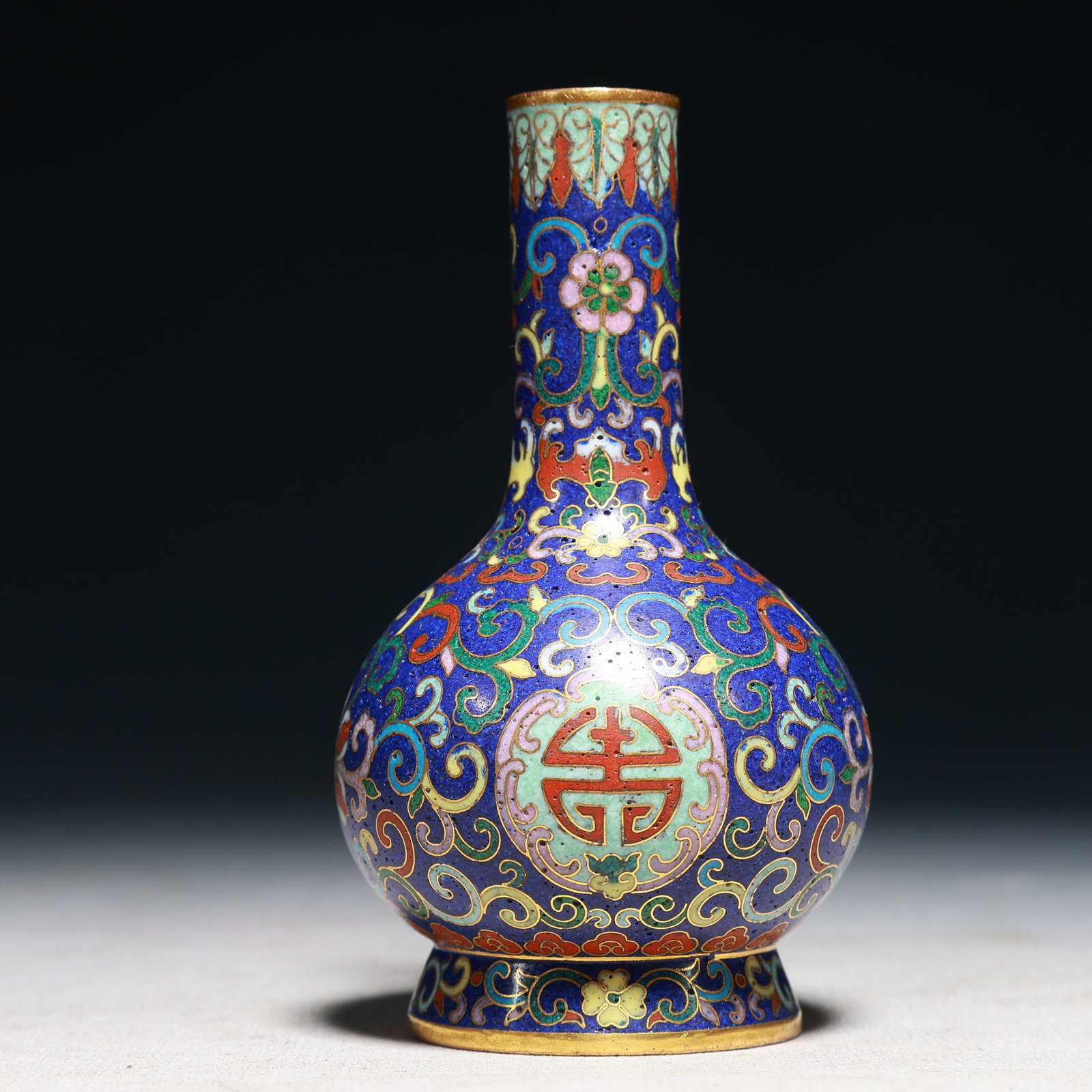An Exquisite Cloisonne Lotus,Bats and Peach Pattern Vase: An Exquisite Cloisonne Lotus,Bats and Peach Pattern Vase,Qing Dynasty,China,Qianlong Four-character Mark,Size:2.4inx4.7in,Weight:200g