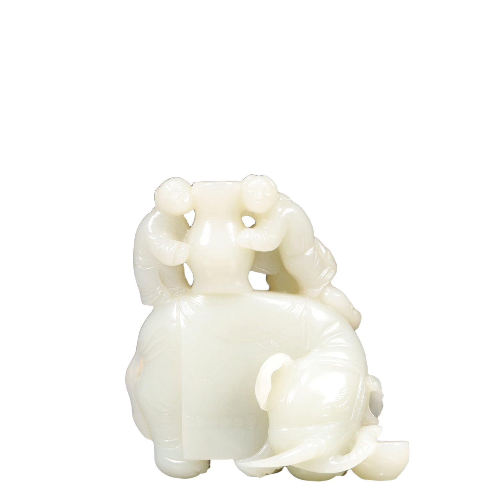 An Exquisite White Jade Elephant Ornament: An Exquisite White Jade Elephant Ornament,Qing Dynasty, China,Size:3.3inx1.4inx3.5in,Weight:300g 白玉大象摆件,中国清代
