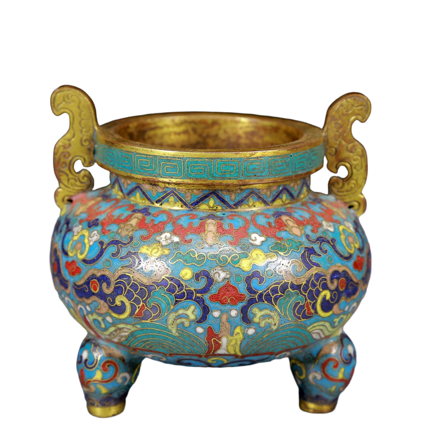 An Exquisite Cloisonne Auspicious Beast Pattern Double-Ears and Tripod Censer: An Exquisite Cloisonne Auspicious Beast Pattern Double-Ears and Tripod Censer,Qing Dynasty, China,Qianlong Six-character Mark,Size:5.1inx4.9in,Weight:865g 景泰蓝瑞兽ń