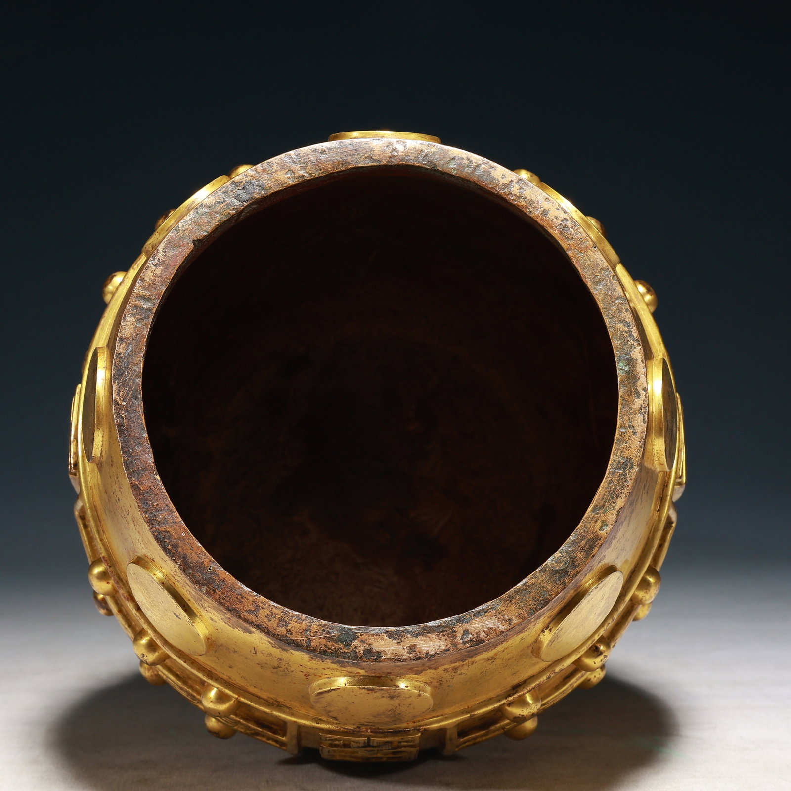 An Exquisite Gilt Bronze Dragon Pattern Chime - 6
