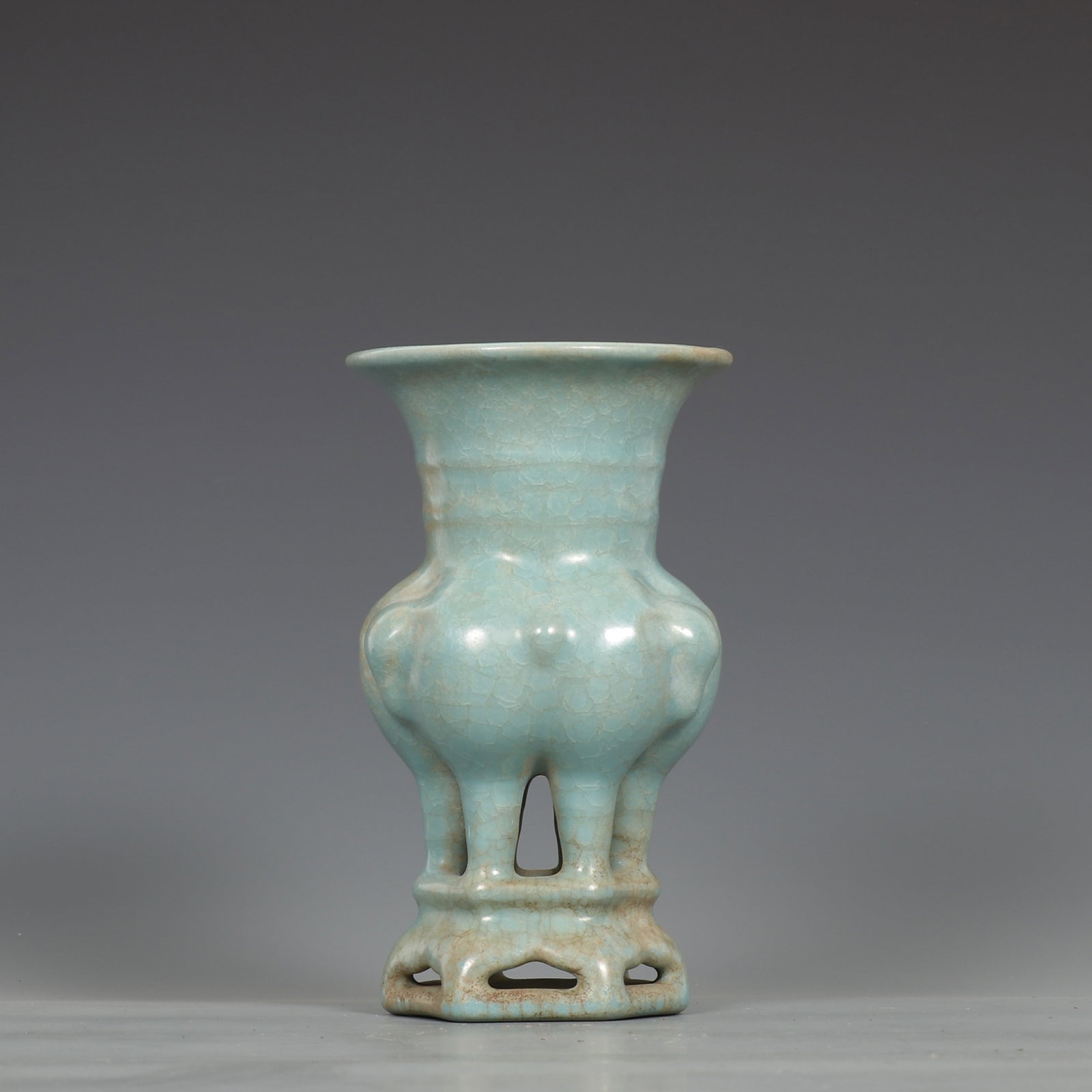 An Exquisite Ru yao Sheep Pattern Vase - 6