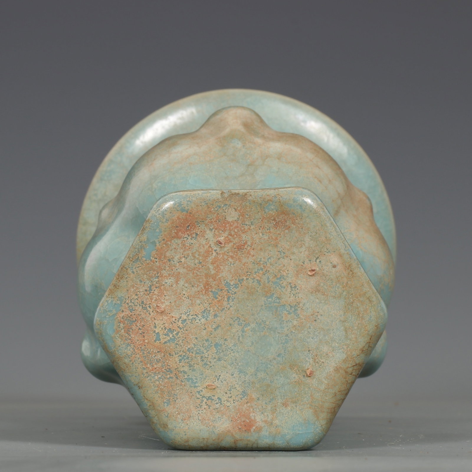 An Exquisite Ru yao Sheep Pattern Vase - 9