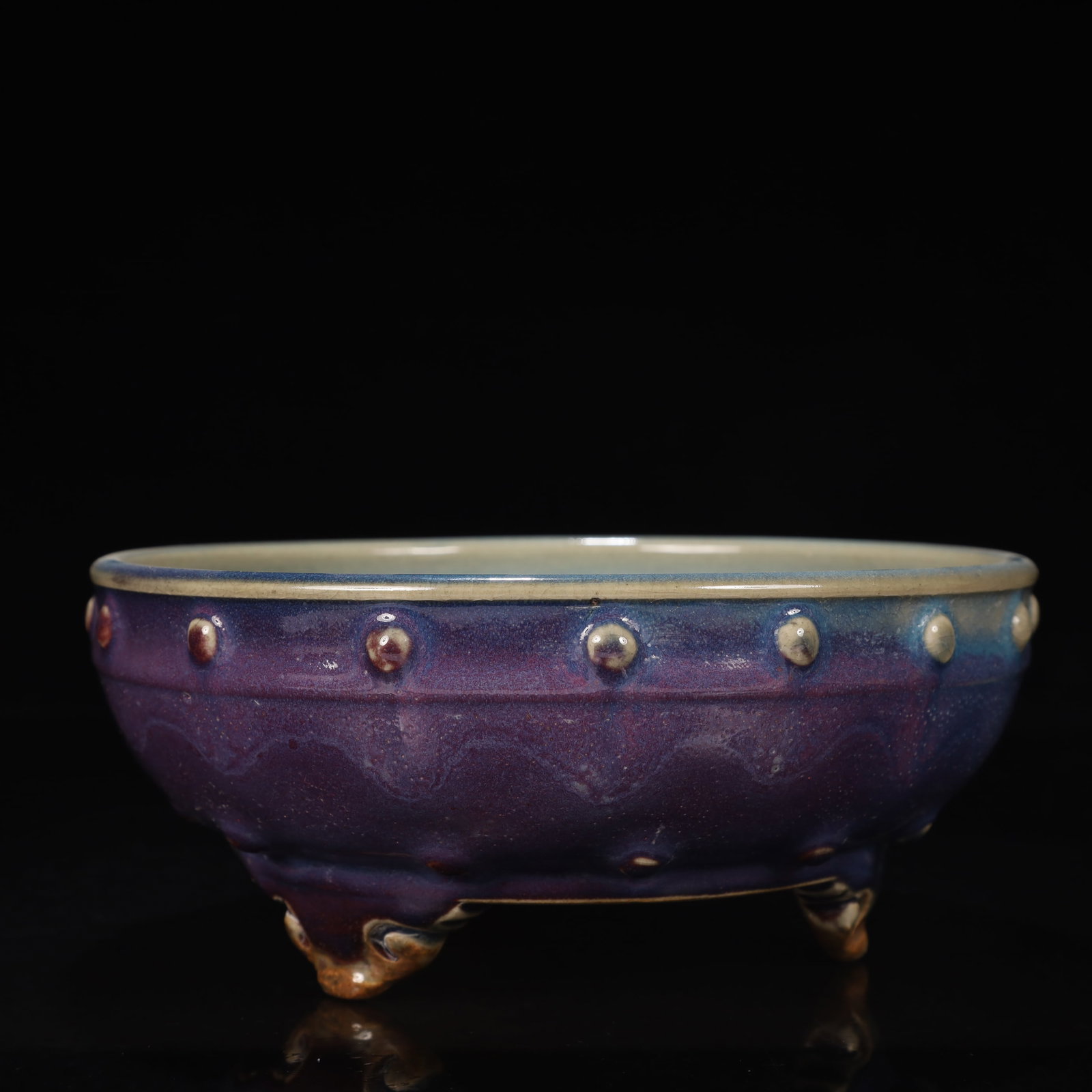 An Exquisite Jun yao Tripod Brush Washer (1 of 8)