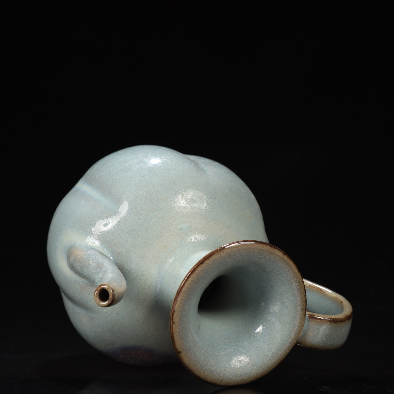 An Exquisite Jun yao Ewer - 11