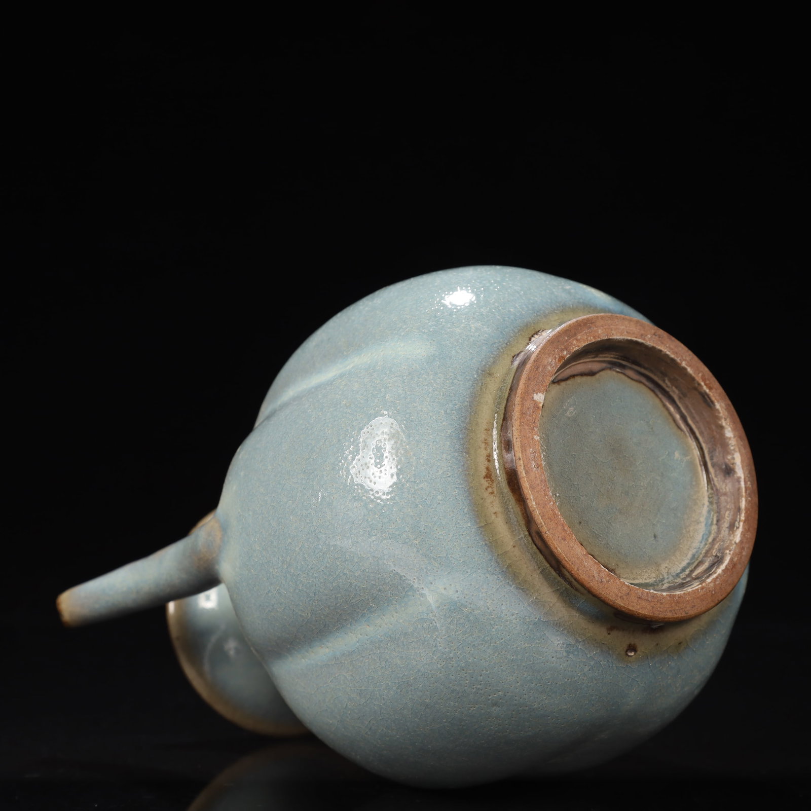 An Exquisite Jun yao Ewer - 12