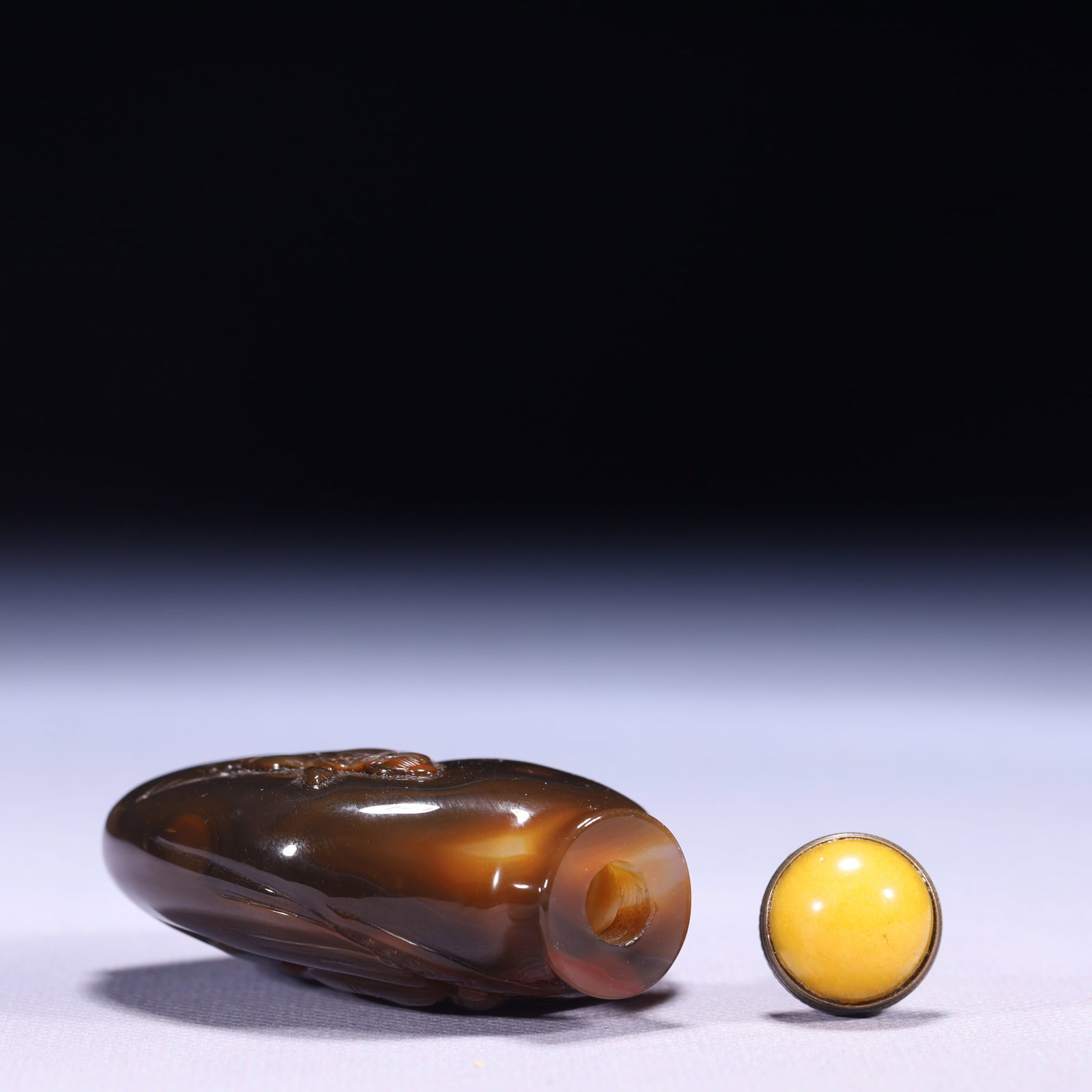 An Exquisite Agate Figure Pattern Snuff Bottle - 7