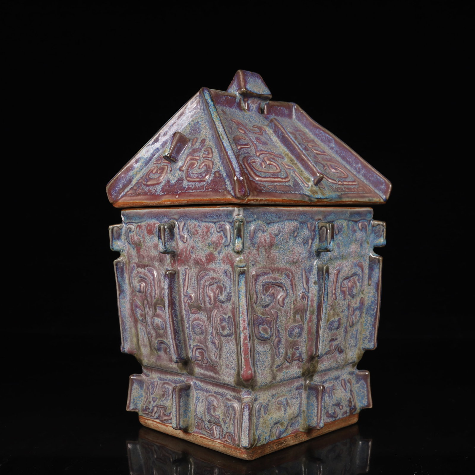 An Exquisite Jun yao Beast-Face Pattern Vase - 6