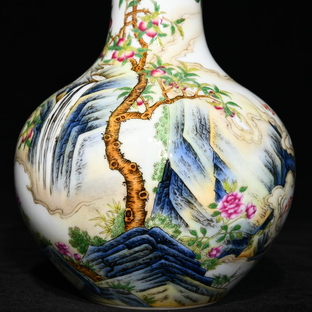 An Exquisite Enamel Landscape Pattern Vase - 6