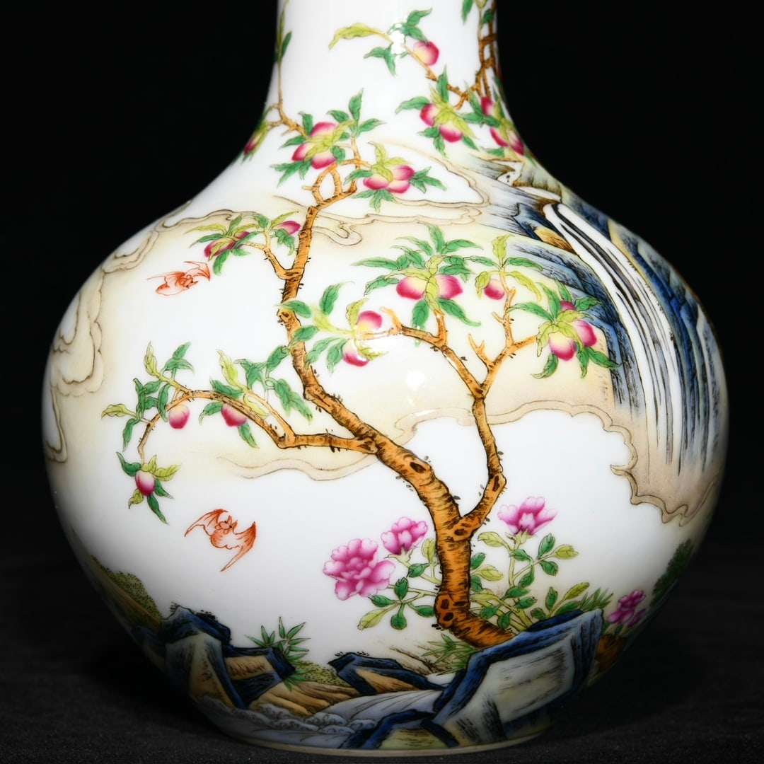 An Exquisite Enamel Landscape Pattern Vase - 8