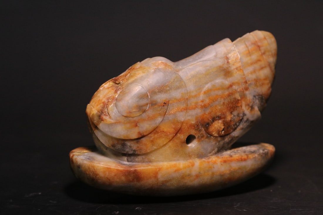 An Exquisite Gaogu Jade Cicada (1 of 9)