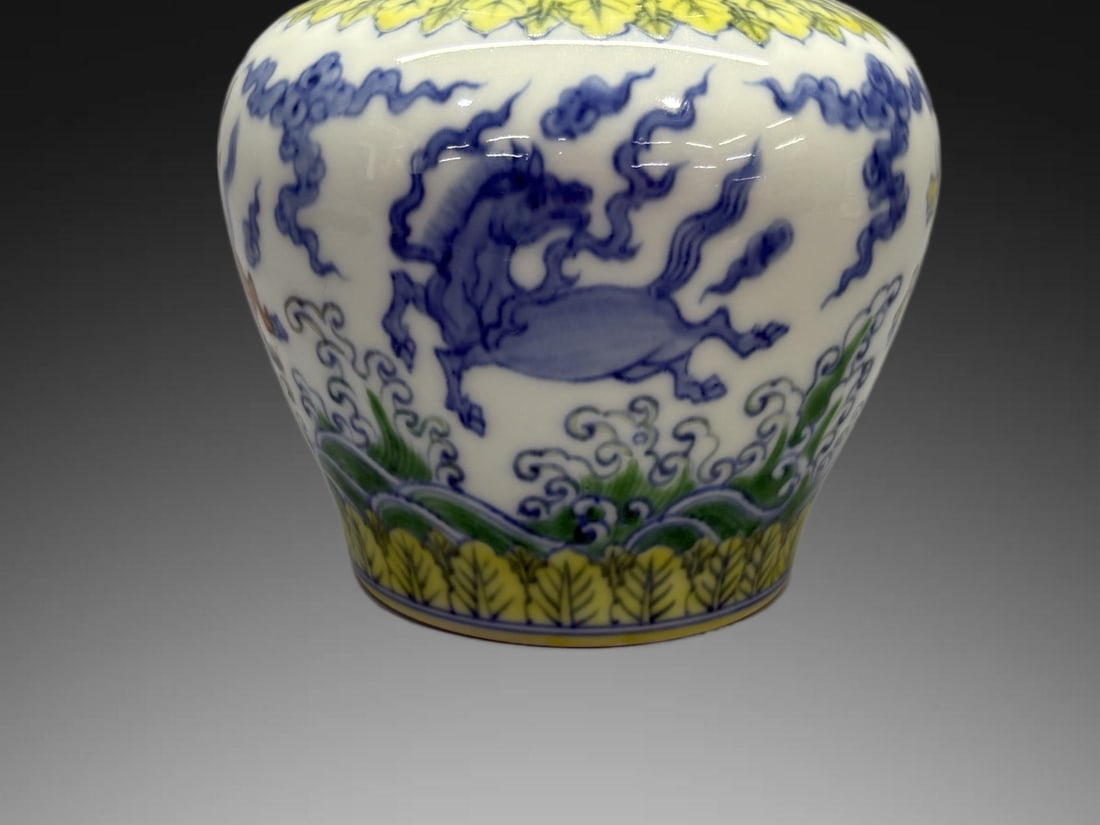 An Exquisite Doucai Horse Pattern Jar - 3