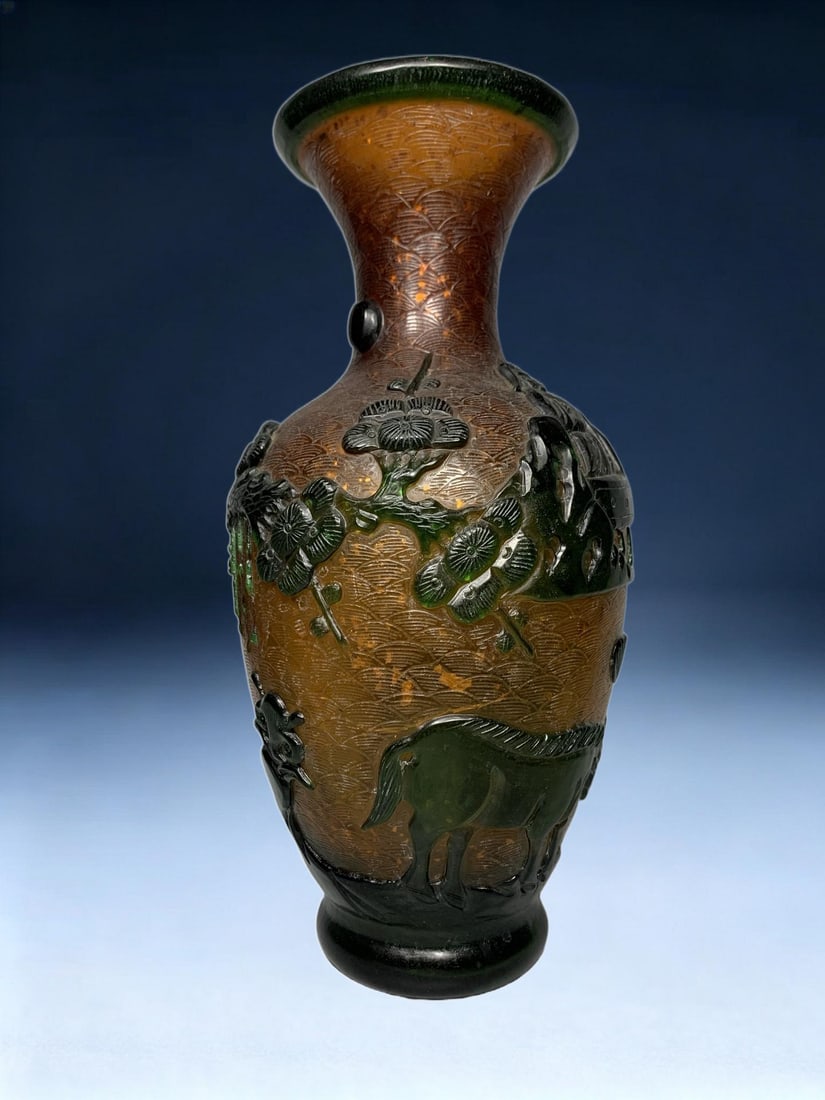 An Exquisite Colored Glaze Buffalo Pattern Vase - 2
