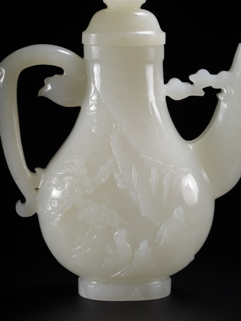 An Exquisite Hotan Jade Figures Pattern Ewer - 5