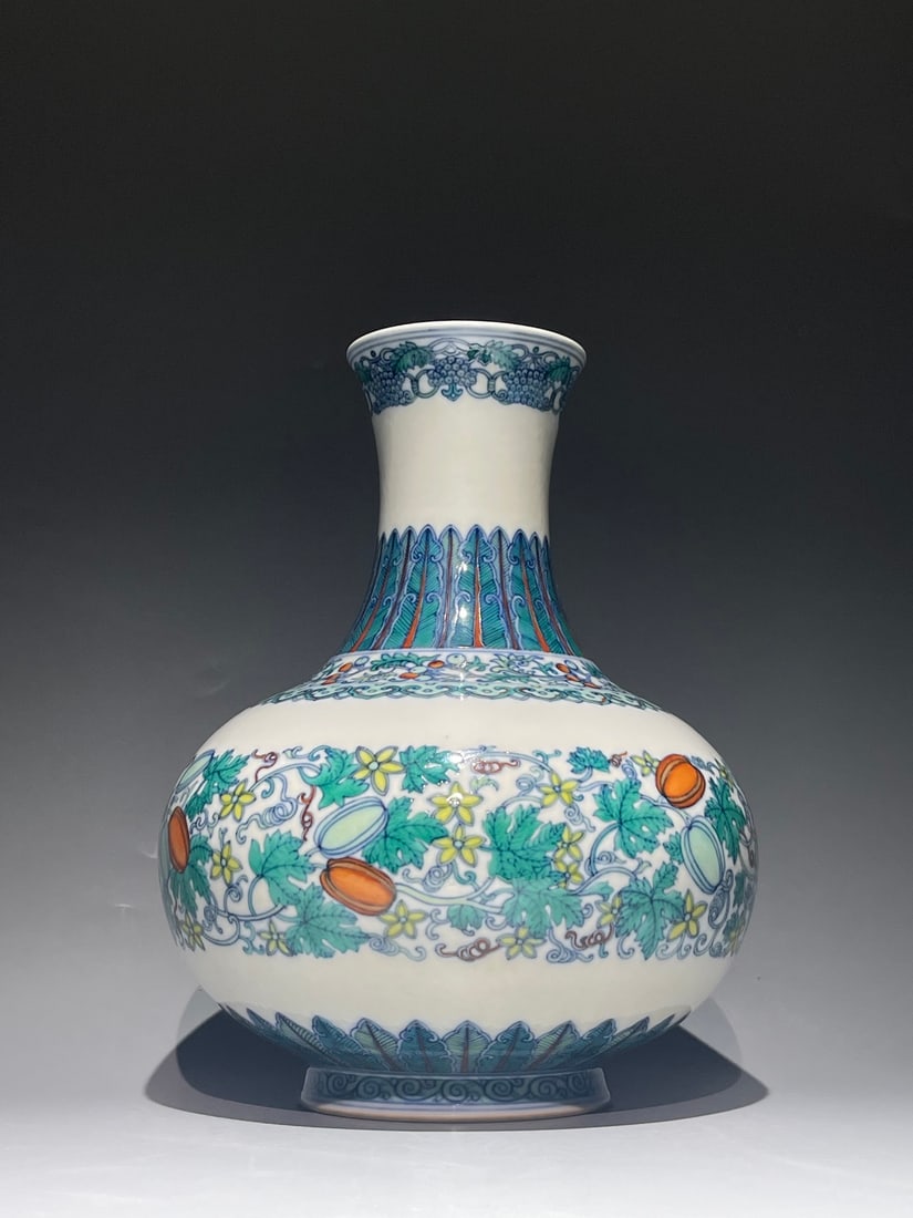 An Exquisite Doucai Melon and Fruit Pattern Vase - 2