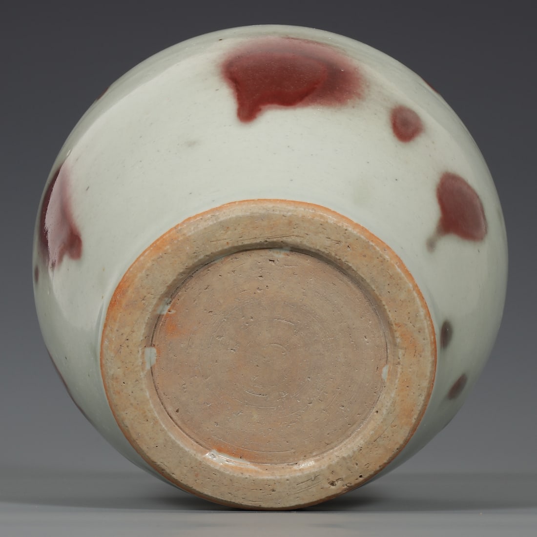 An Exquisite Underglaze-Red Jar - 9