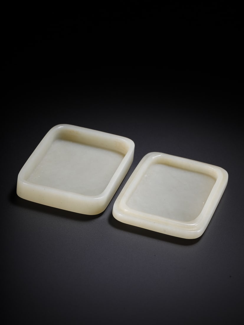 An Exquisite Hotan Jade Beast-Face Pattern Box - 4