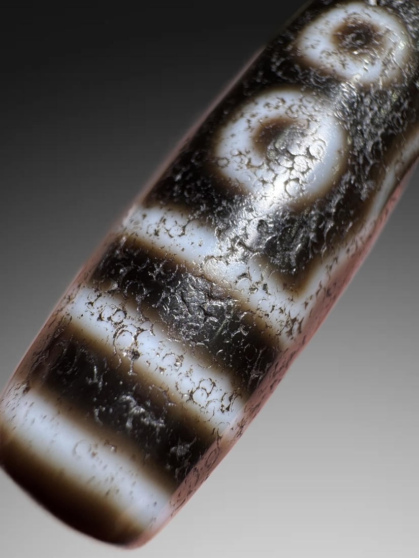 An Exquisite Five-Eye Dzi bead - 3