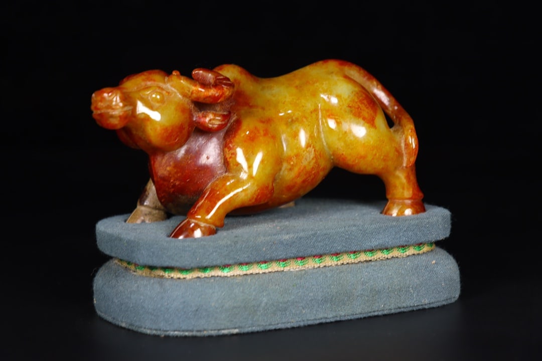 An Exquisite Hotan Jade Buffalo - 4