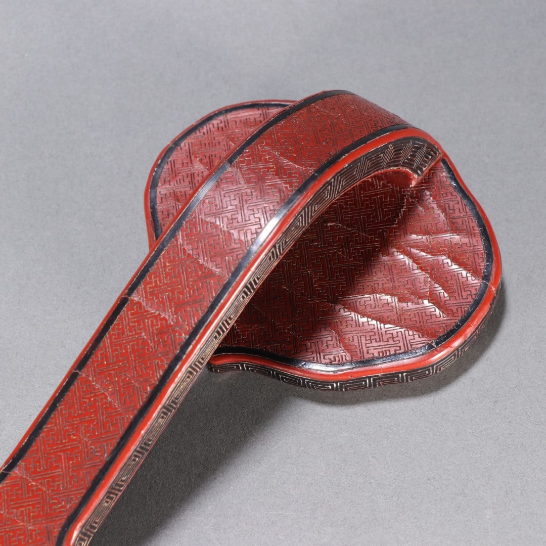 An Exquisite Lacquerware Dragon Pattern Ruyi - 9