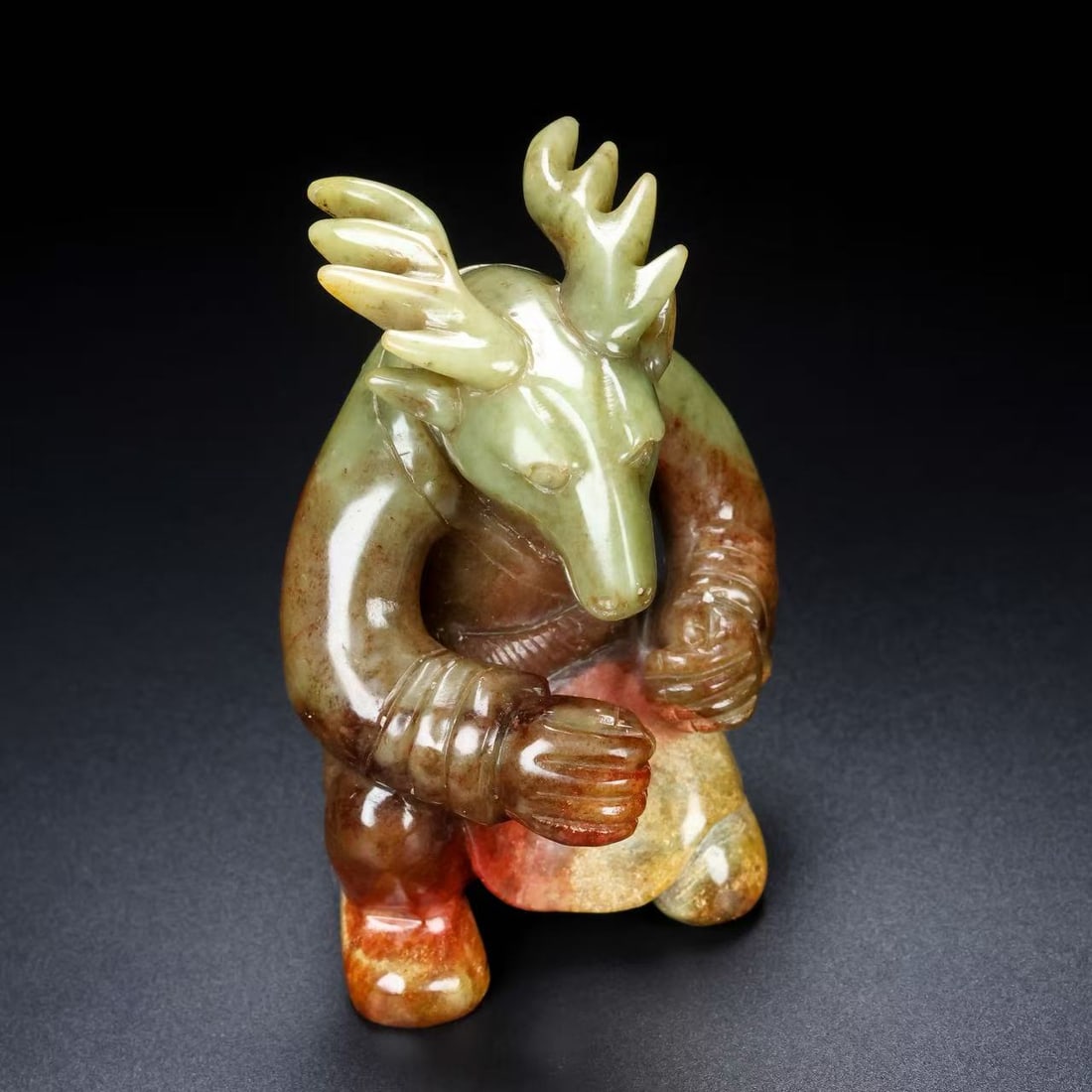 An Exquisite Hotan Jade Buffalo: An Exquisite Hotan Jade Buffalo,Han Dynasty, China,Size:1.9inx1.8inx3.2in,Weight:238g 和田玉牛,中国汉代