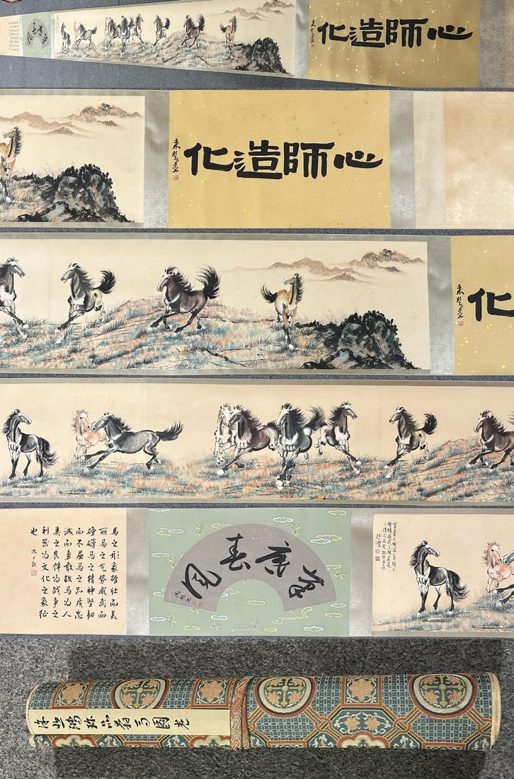 A Chinese Hand Scroll Ink Painting of Horse on Paper: A Chinese Hand Scroll Ink Painting of Horse on Paper,Modern Time of China,Xu Beihong,without frame size:236.2inx16.5in