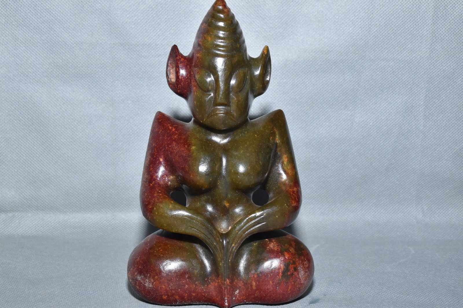 An Exquisite Hemo Jade Figure Ornament: An Exquisite Hemo Jade Figure Ornament,Hongshan