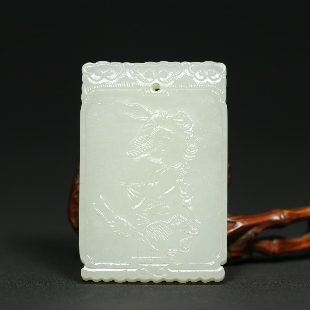 An Exquisite White Jade Figure and Golden Toad Pattern Pendant,With Poem (1 of 9)