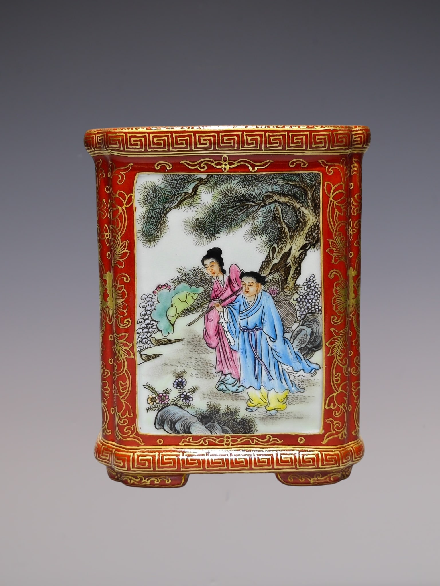 An Exquisite Famille-Rose Red Ground Painted Gold Figure Pattern Four Legs Brush Pot: An Exquisite Famille-Rose Red Ground Painted Gold Figure Pattern Four Legs Brush Pot,Qing Dynasty, China,Qianlong Four-character Mark,Size:5.3inx4.2in粉彩红地描金&#