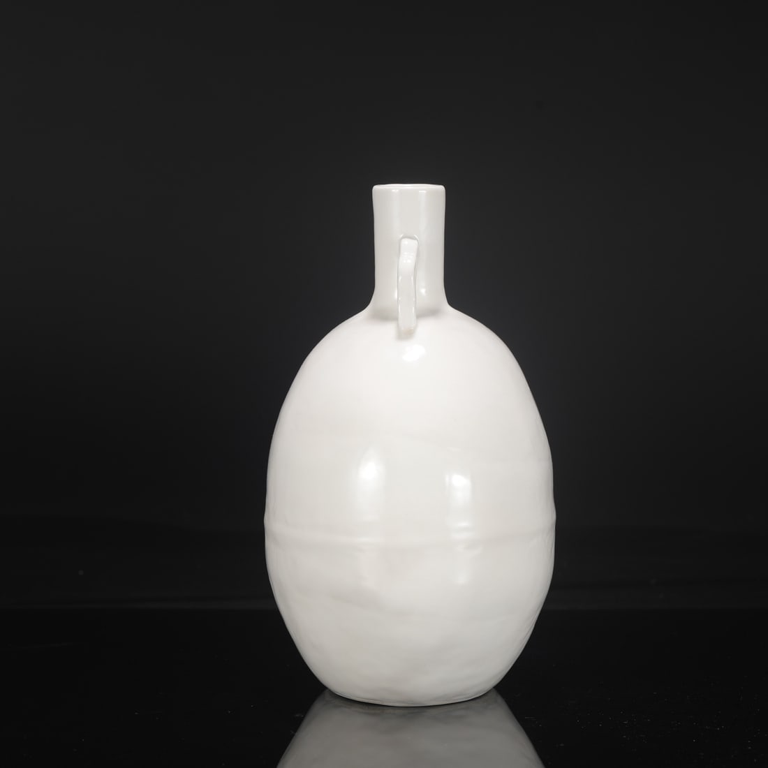 An Exquisite White Glazed Fruit Pattern Double-Ears Vase - 7