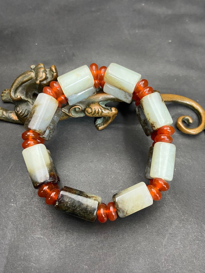 An Exquisite Archaic Jade Bracelets - 3