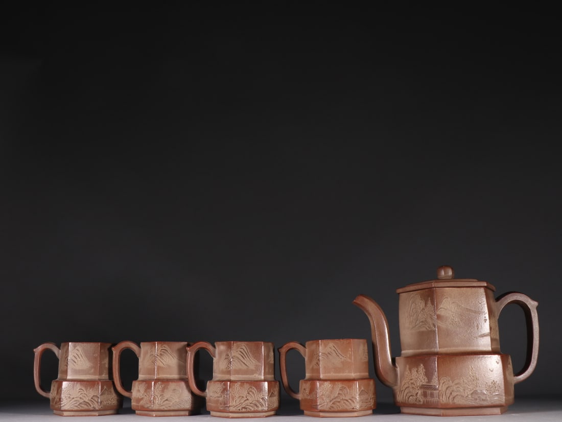 A Set of Fine Purple Sands Landscape Pattern Teaware: A Set of Fine Purple Sands Landscape Pattern Teaware,Ming Dynasty,China,With Mark,Size:(Teapot)4.3inx5.7in,(Cup)2.1inx2.5in一套紫砂山水纹茶具,