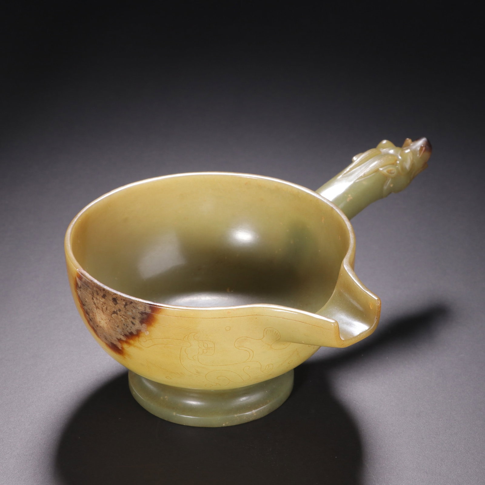 An Exquisite White Jade Chi-Dragon Pattern Dragon handle Spoon - 4