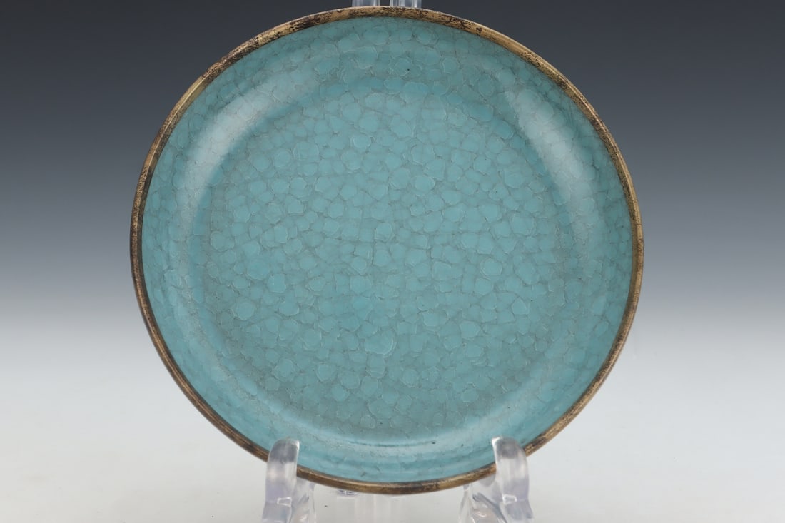 An Exquisite Ru yao Sky Blue Glazed Cover with Gold Brush Washer,With an Imperial Poem by Emperor: An Exquisite Ru yao Sky Blue Glazed Cover with Gold Brush Washer,With an Imperial Poem by Emperor Qianlong,Song Dynasty,