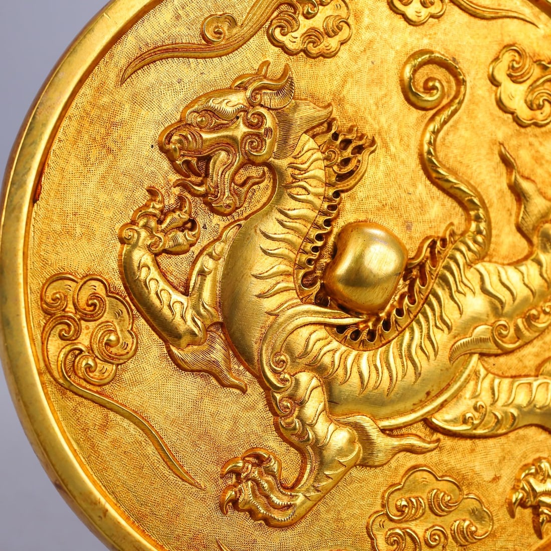 An Exquisite Gilt Bronze Dragon Pattern Mirror - 5
