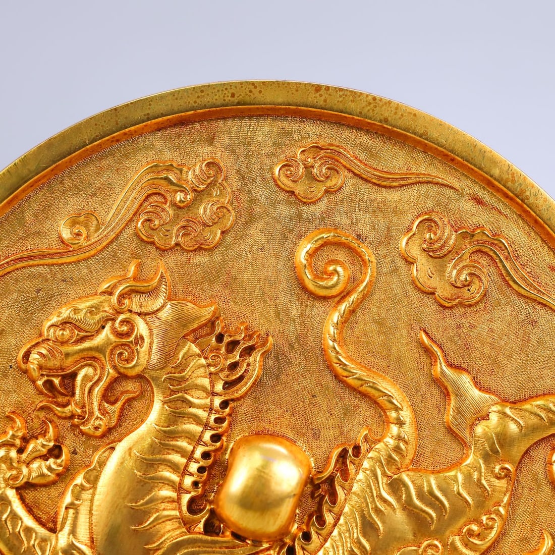 An Exquisite Gilt Bronze Dragon Pattern Mirror - 6