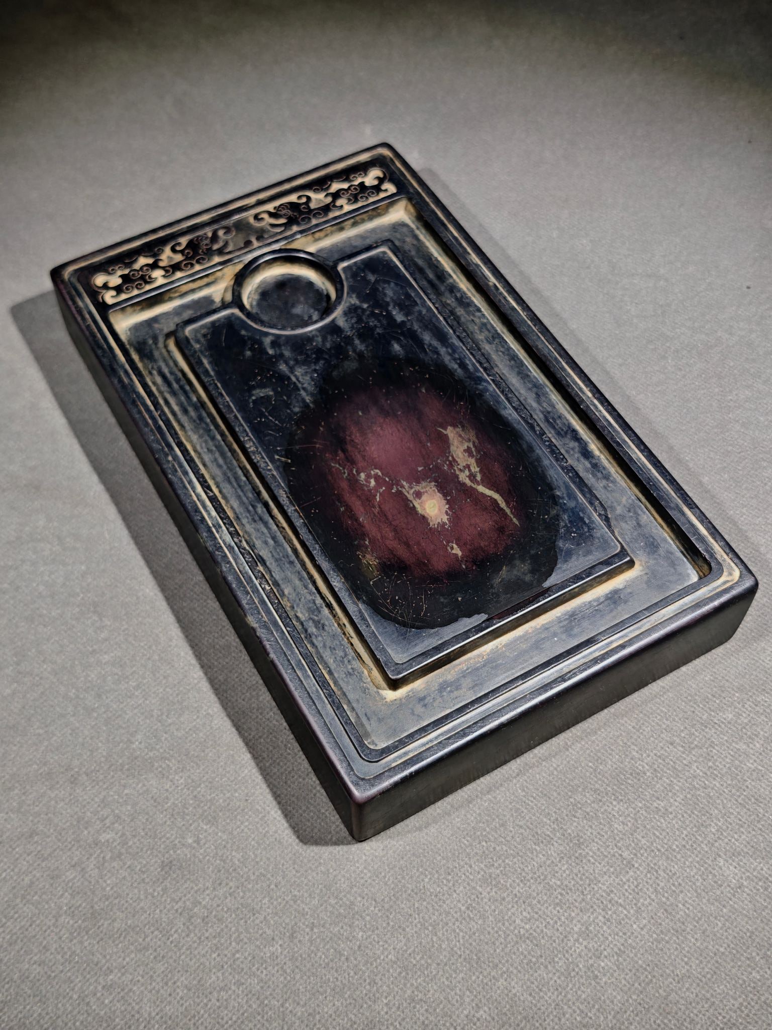 An Exquisite Dragon Pattern Inkstone,With Poem (1 of 9)