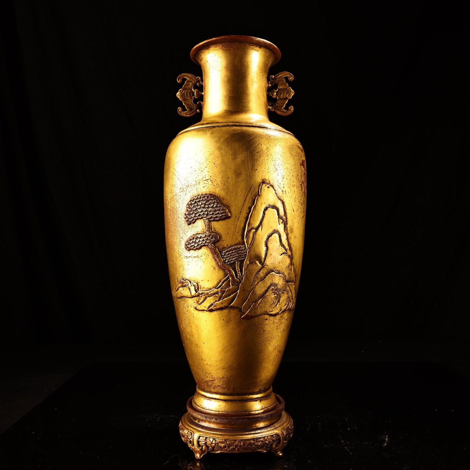A Huge Gilt Bronze Landscape Pattern Bats-Ears Vase,With Base: A Huge Gilt Bronze Landscape Pattern Bats-Ears Vase,With Base,Qing