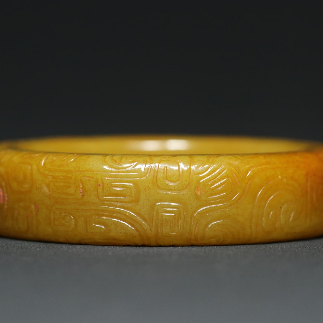 An Exquisite White Jade Beast-Face Pattern Bracelets - 8