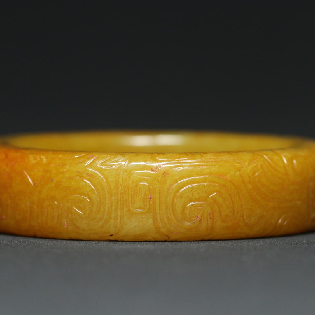 An Exquisite White Jade Beast-Face Pattern Bracelets - 9