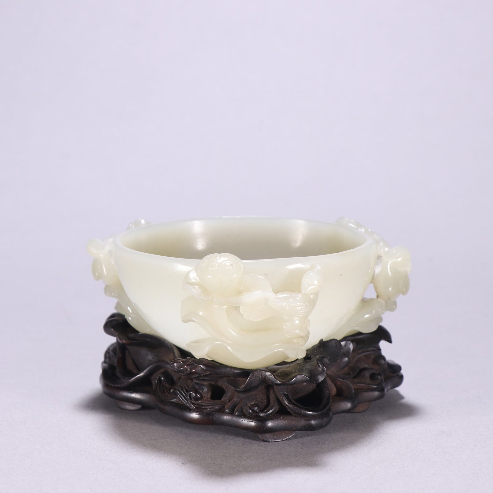 An Exquisite White Jade Crane Pattern Brush Washer (1 of 9)