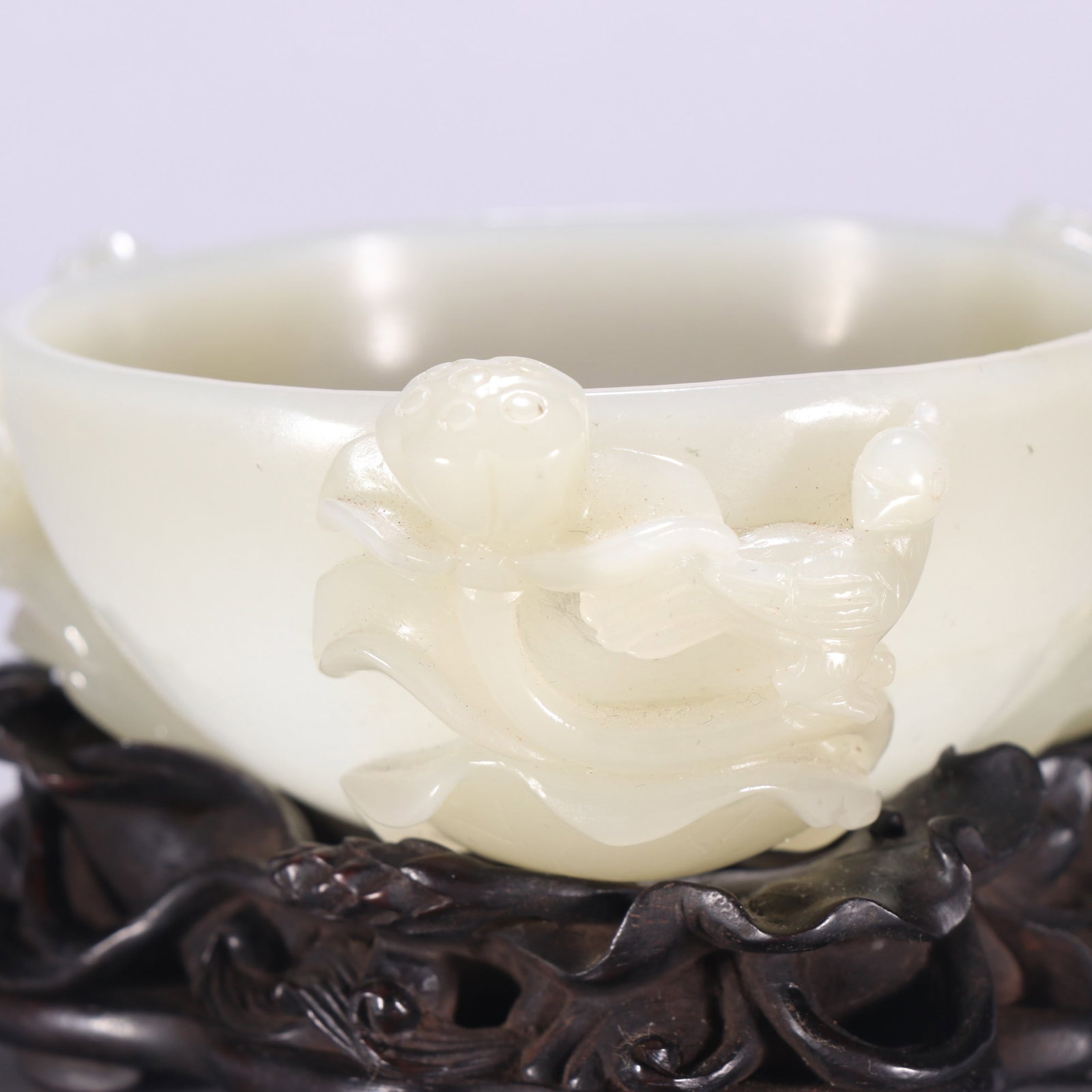 An Exquisite White Jade Crane Pattern Brush Washer - 2