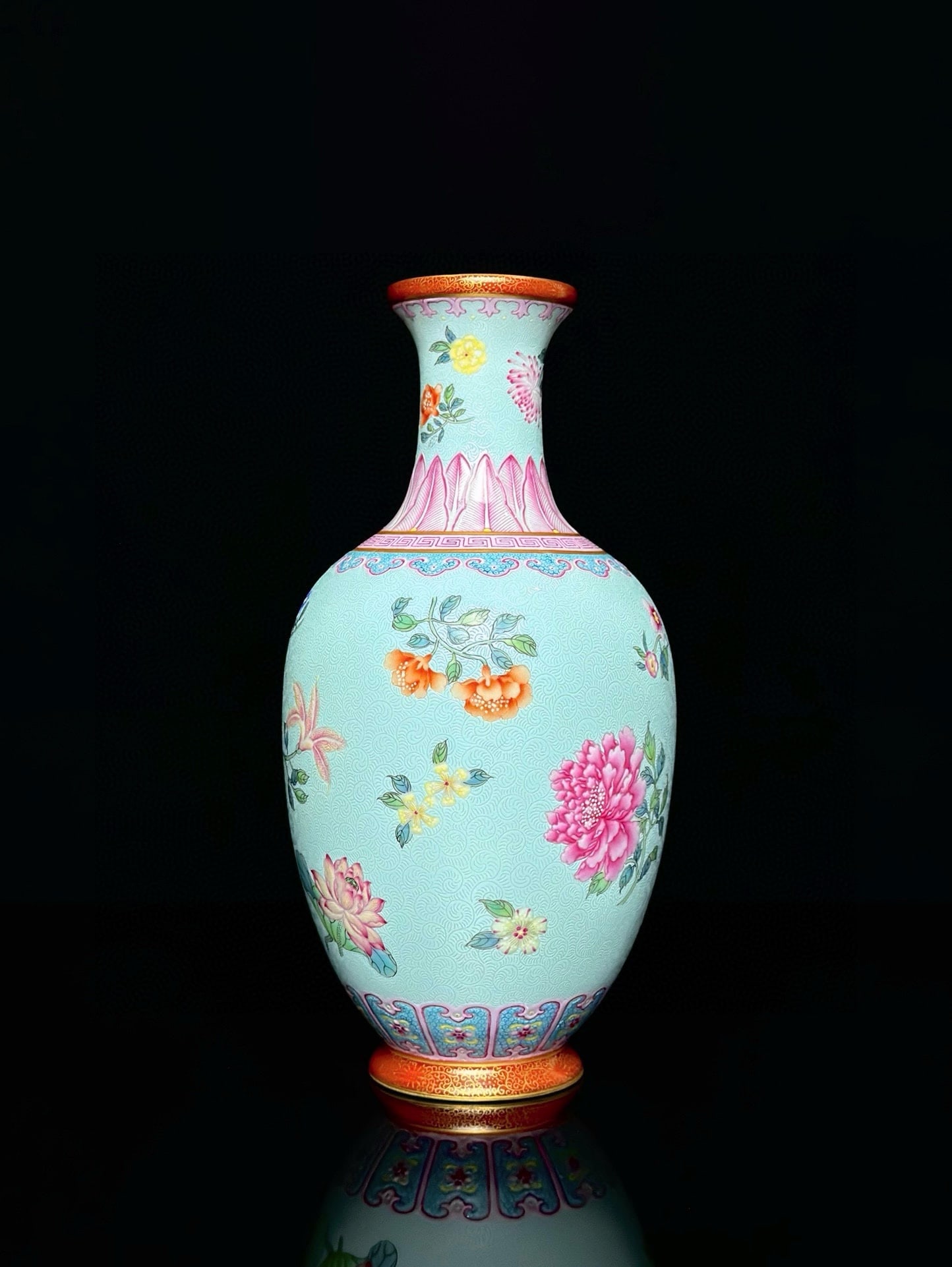 An Exquisite Turquoise Ground Famille-Rose Painted Gold Flower Pattern Vase (1 of 8)