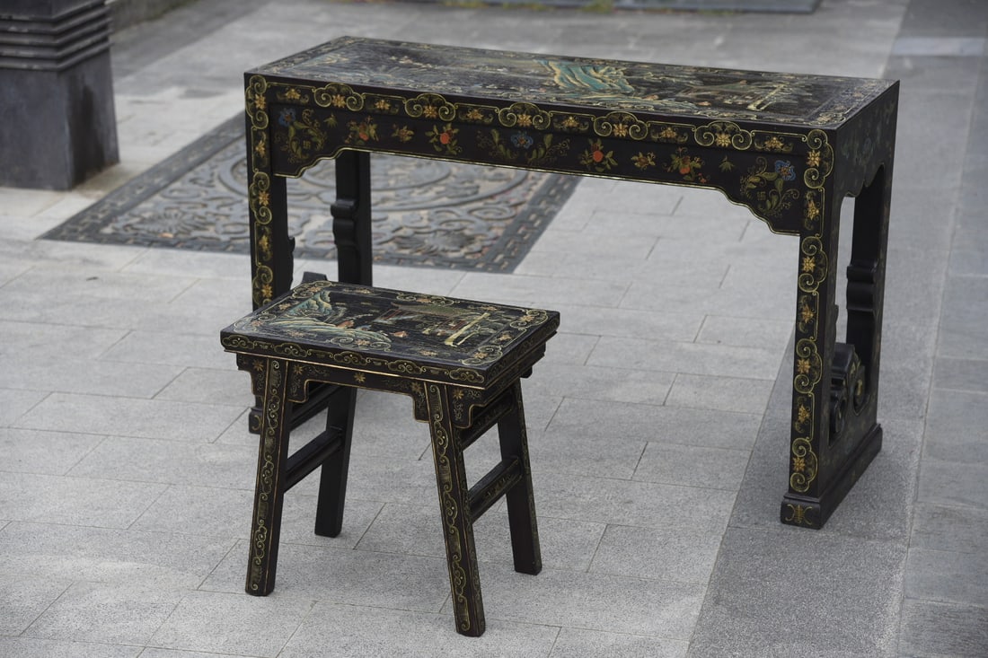 A Set of Huge Wooden Lacquerware Painted Gold Character and Story Pattern Table Stool: A Set of Huge Wooden Lacquerware Painted Gold Character and Story Pattern Table Stool,Qing Dynasty,China,Qianlong Six-character Mark,Size:(Table)27.6inx43.3inx15.7in,(Stool)17.7inx11.8inx17.7in,Total 
