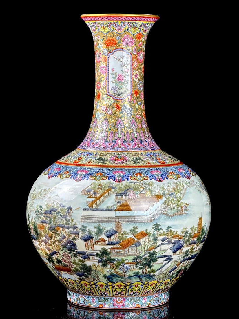 A Huge Famille-Rose Painted Gold Landscape and Figure Pattern Vase: A Huge Famille-Rose Painted Gold Landscape and Figure Pattern Vase,Qing Dynasty,China,Qianlong Four-character Mark,Size:23.6inx15inx8.5in粉彩描金山水人物