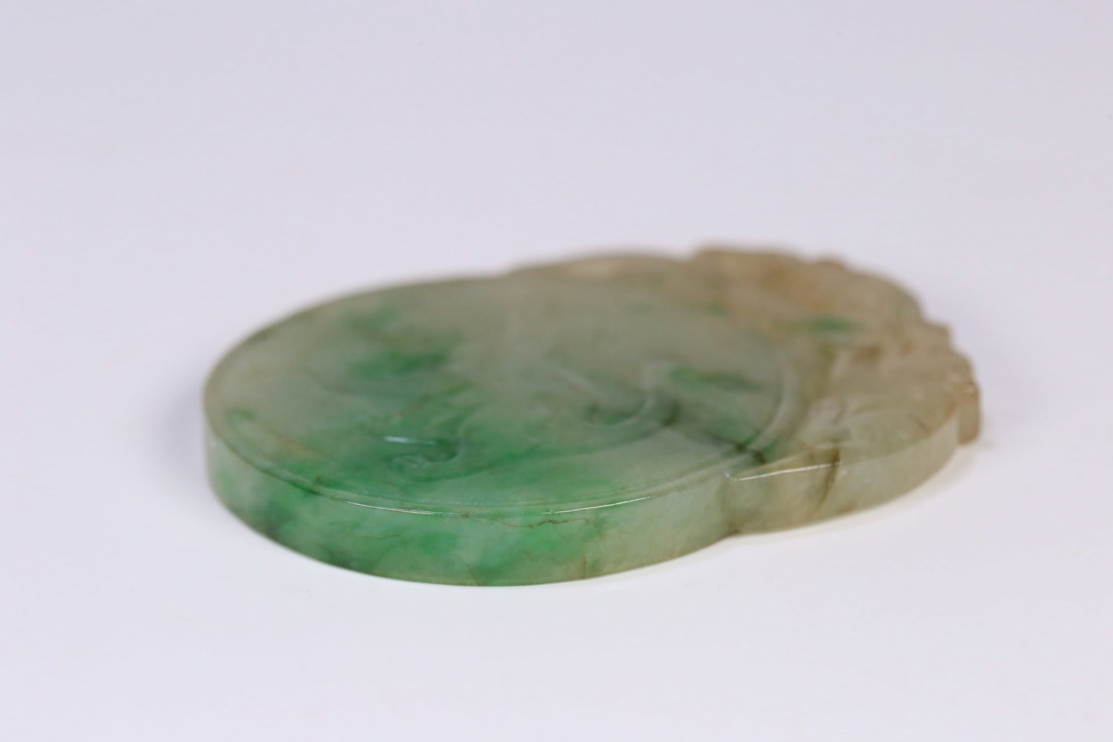 An Exquisite Jadeite Auspicious Beast Dragon Pattern Pendant - 3
