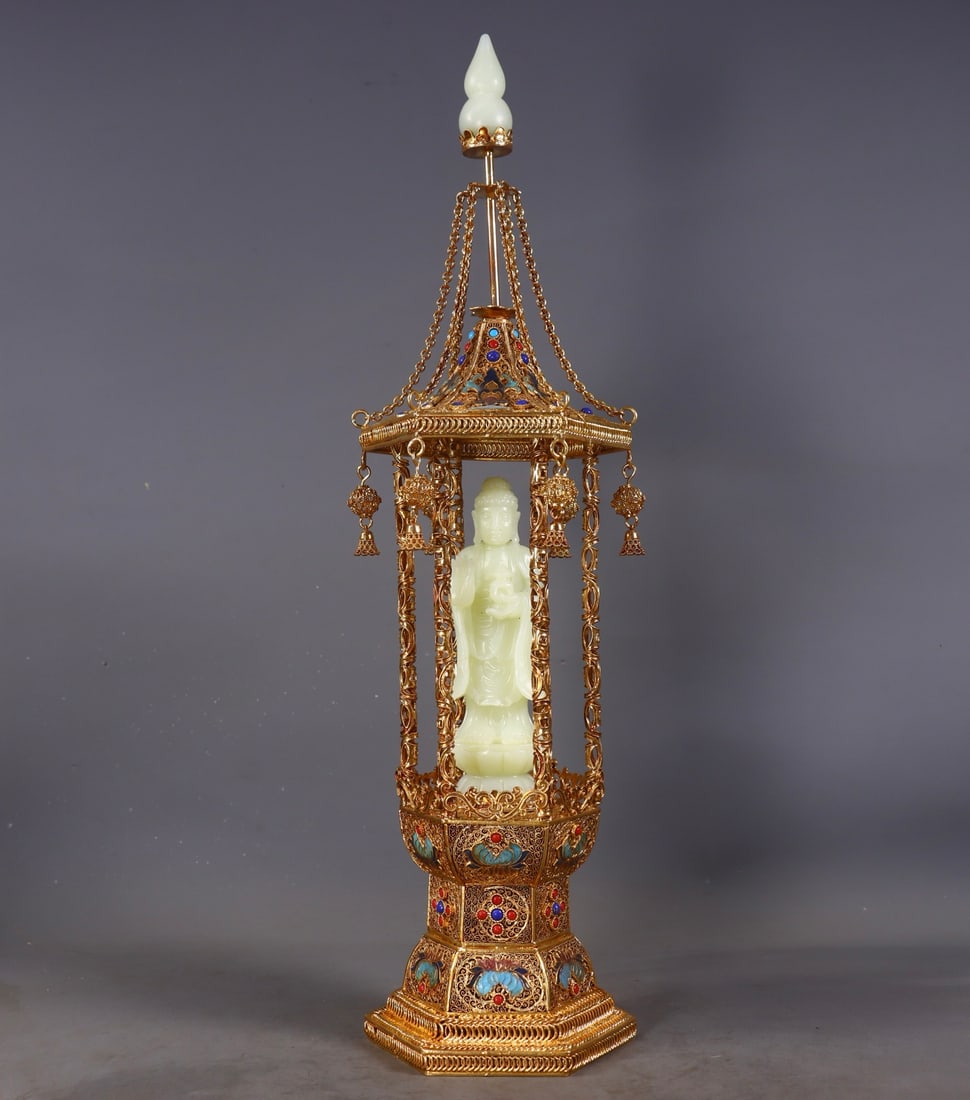 A Huge Filigree and Gilding Inlaid White Jade Buddha Statue,Inlaid Gems: A Huge Filigree and Gilding Inlaid White Jade Buddha Statue,Inlaid Gems,Qing Dynasty,China,Qianlong Four-character Mark,Size:17.3inx4.7in,Weight:1019g花丝鎏金镶白&#